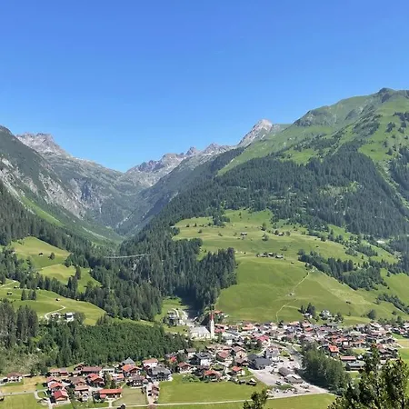 アパート Holzgauerin